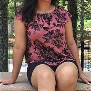 Free Kisses Rose Top